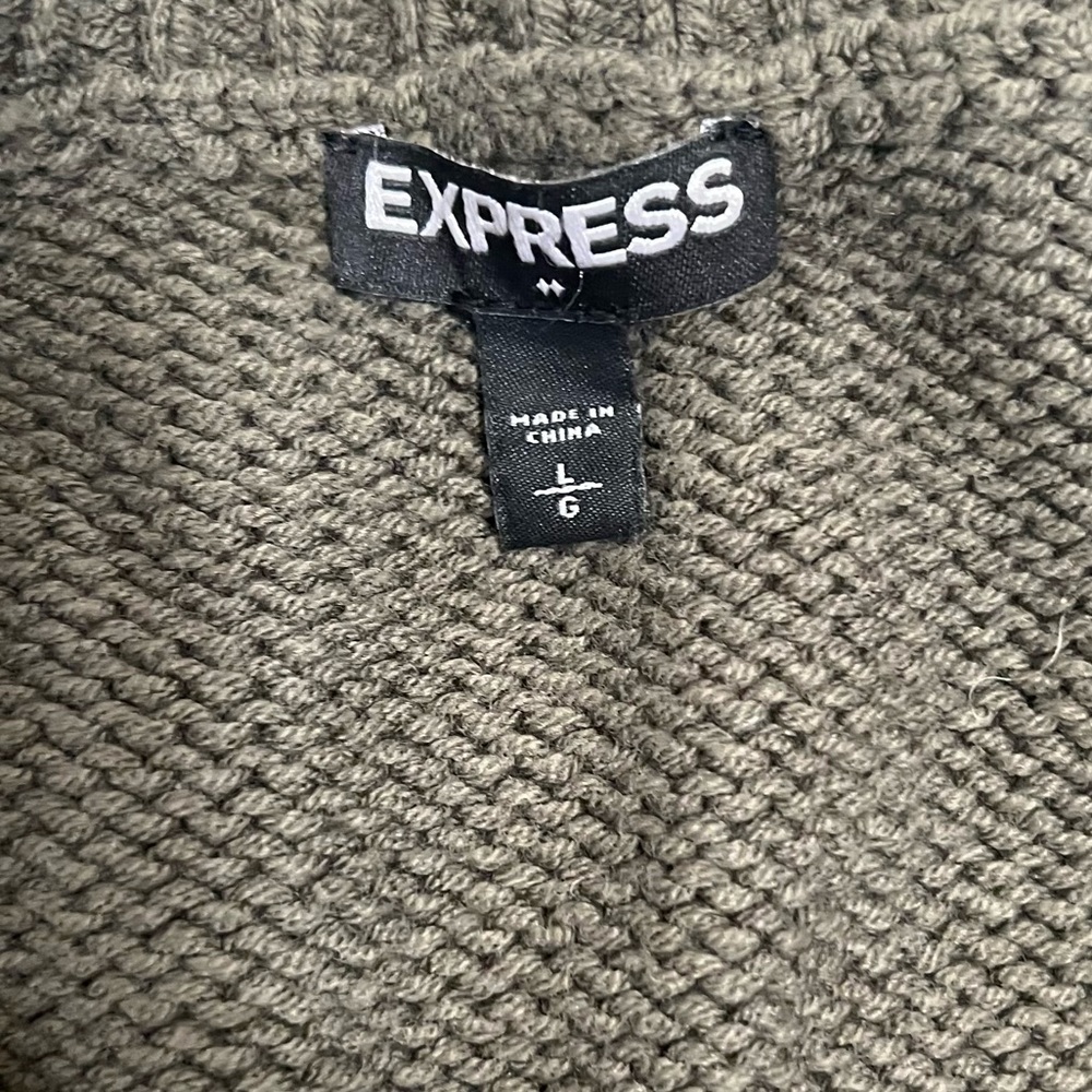 EXPRESS- Olive green sweater - Picture 2 of 2